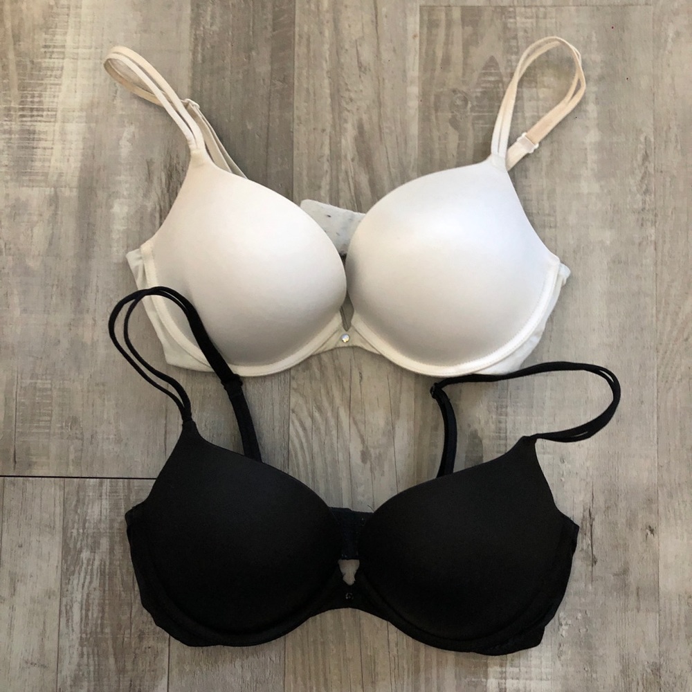 TWO VS bras 34D